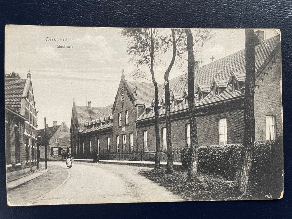 ansichtkaart van Oirschot , Gasthuis., Verzenden, Voor 1920, Noord-Brabant