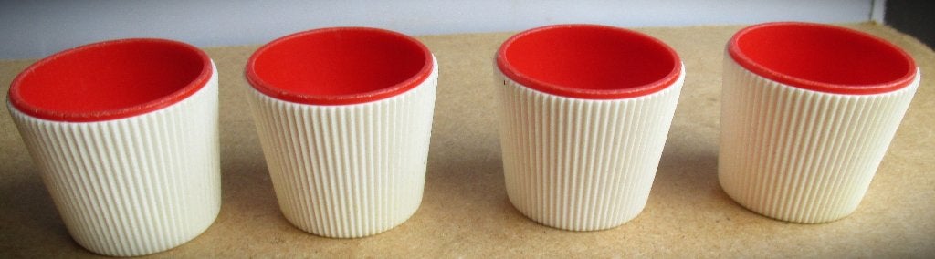 Turkstra Eierdoppen~Jaren 50/60~4x~Binnenkant rood, Ophalen of Verzenden, Gebruikt