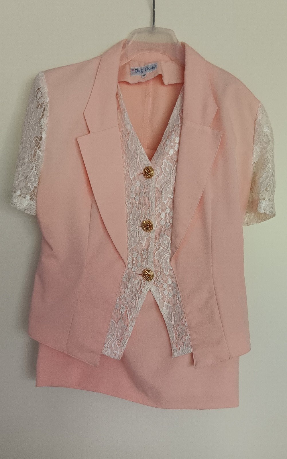 VINTAGE Deux-Pièces/mantelpakje in zalmroze mt 38, Kleding | Dames, Jasjes, Kostuums en Pakken, Ophalen of Verzenden, Zo goed als nieuw