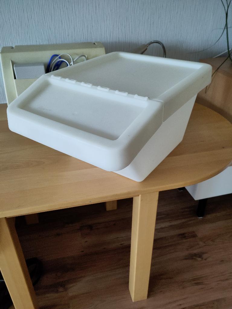 Sortera voorraadbak van Ikea. 37 ltr., Doe-het-zelf en Verbouw, Kratten en Dozen, Ophalen, Gebruikt, Overige typen, Minder dan 35 cm
