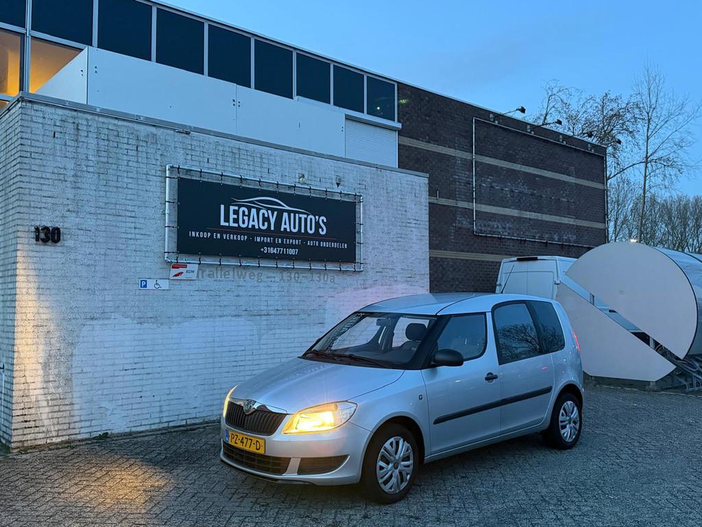 Skoda Roomster 1.2 Ambition - APK 12/2026 - RIJDT & SCHAKELT, Auto's, Voorwielaandrijving, Euro 5, Gebruikt, Zwart