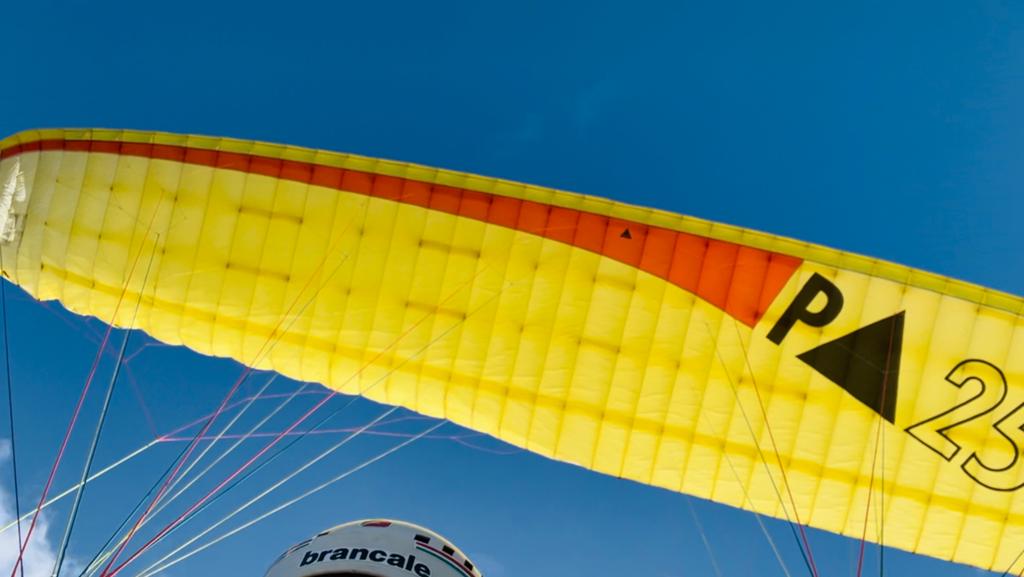 Paraglider P 25.  “M”   te koop., Ophalen of Verzenden