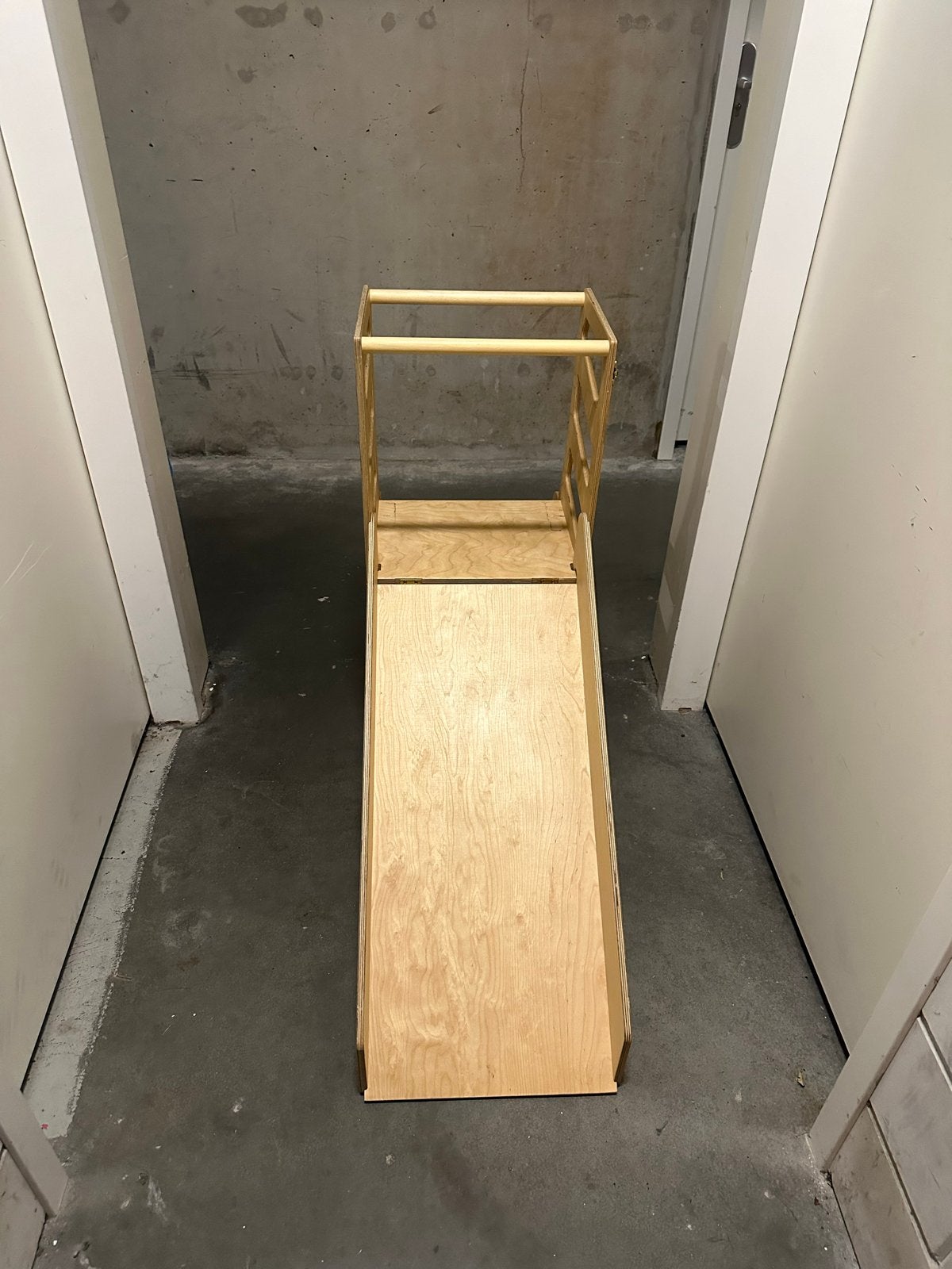 WECO Kids Keuken Toren 3-in-1 met Glijbaan, Kinderen en Baby's, Ophalen, Gebruikt, Jongen of Meisje