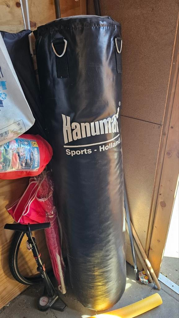 Bokszak Hanuman Sports met muurbeugel, Ophalen of Verzenden, Gebruikt, Vechtsportmateriaal
