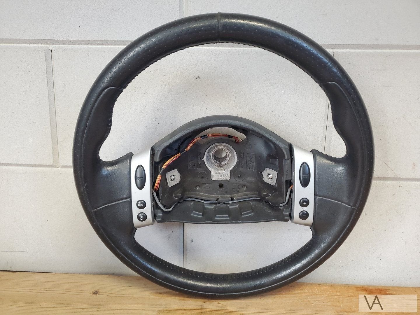 Mini R50 R53 2 spaak stuur geperforeerd met knoppen Cooper S, Auto-onderdelen, Besturing, Gebruikt, -, -, Ophalen of Verzenden