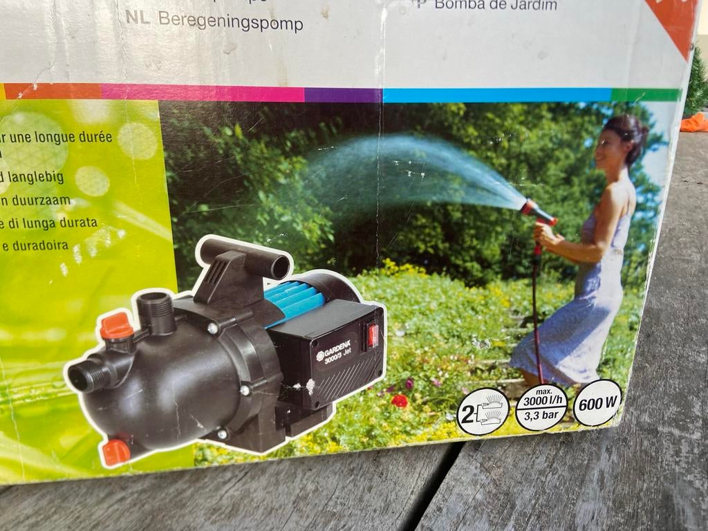 Gardena 3000/3 Jet Beregeningspomp - 600W, Ophalen of Verzenden, Zo goed als nieuw, Elektrisch, Beregeningspomp