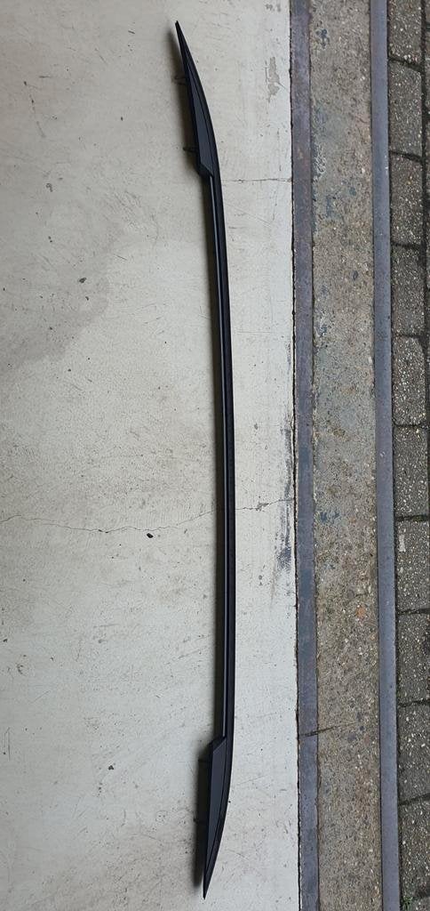 Dakrail links Seat Ateca Cupra hoogglans zwart bj 2016-heden, Gebruikt, Martorell, Links, Ophalen of Verzenden