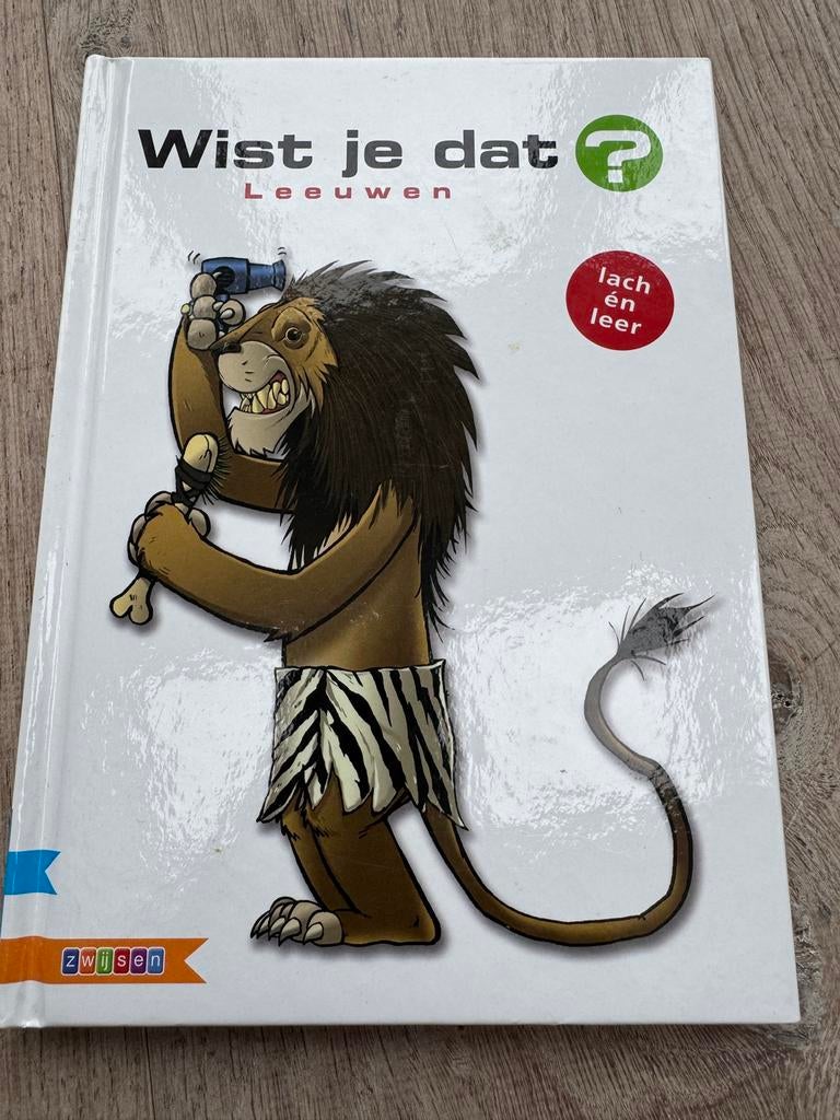 Wist je dat? Over leeuwen - Boek voor kinderen, Ophalen of Verzenden, Zo goed als nieuw, Non-fictie