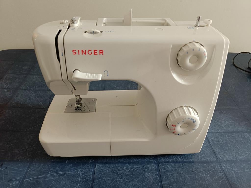 Singer Naaimachine Model 8280, Hobby en Vrije tijd, Naaimachines en Toebehoren, Ophalen of Verzenden, Naaimachine, Singer