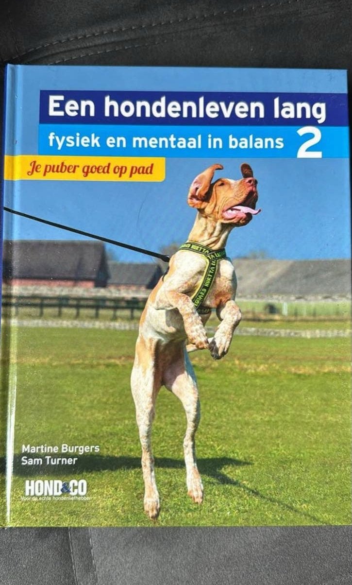 Hondenboeken: Een hondenleven lang & Kijk eens naar je hond, Boeken, Ophalen, Nieuw, Honden