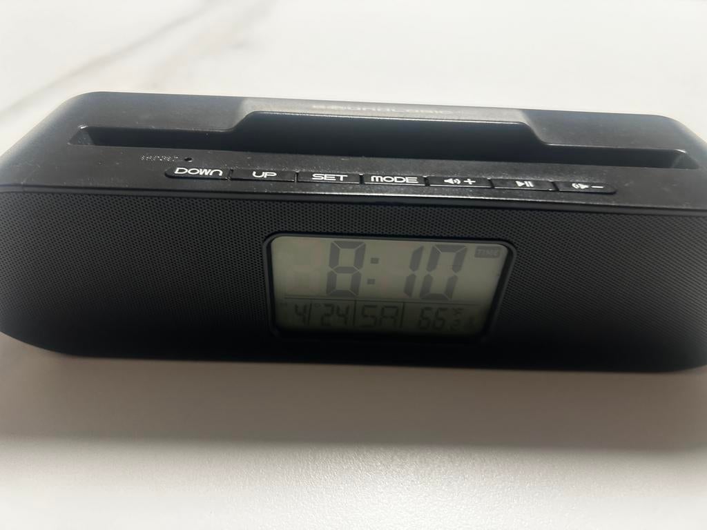 SoundLogic is een wekker  klok luidspreker, Ophalen of Verzenden, Gebruikt