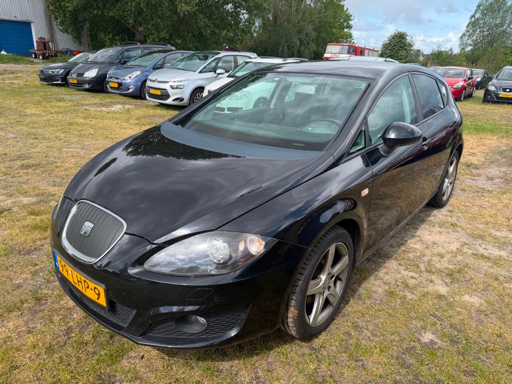 Seat Leon 1.6 TDI Ecomotive Businessline/clima/xenon/velgen, Auto's, Voorwielaandrijving, Euro 5, Gebruikt, 1225 kg