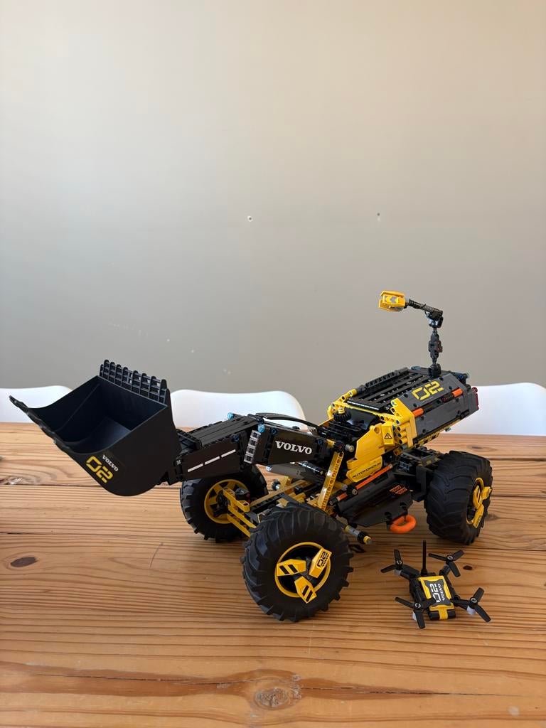 Lego Technic 42081 Volvo Concept Wheel Loader ZEUX, Lego, Ophalen of Verzenden, Zo goed als nieuw, Complete set