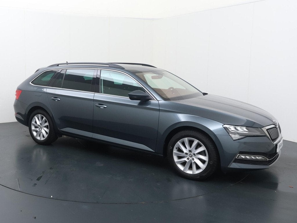 Skoda Superb Combi 1.4 TSI iV Business Edition | 218 PK | So, Auto's, Skoda, 12 maanden, Stof, Gebruikt, 4 cilinders
