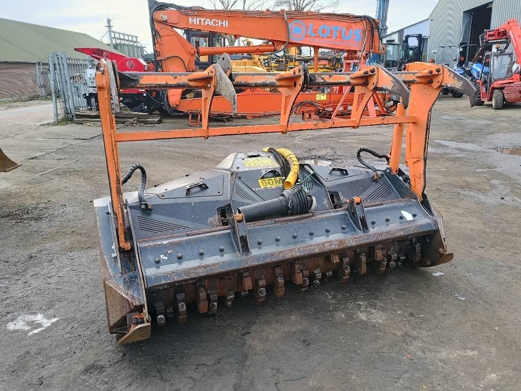 TMC cancela TFK-200 stobbenfrees chipper mulcher P, Zakelijke goederen, Machines en Bouw | Tuin, Park en Bosbouw, Hakselaar