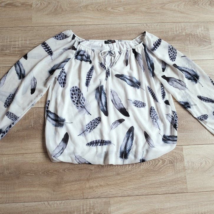 tuniek. wit met blauwe veren print daarnaar tot mt L, Kleding | Dames, Blouses en Tunieken, Ophalen of Verzenden, Zo goed als nieuw