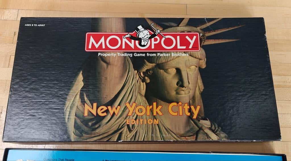 Monopoly New York City Edition - Compleet Gezelschapsspel, Vijf spelers of meer, Ophalen of Verzenden, Gebruikt, Parker Brothers