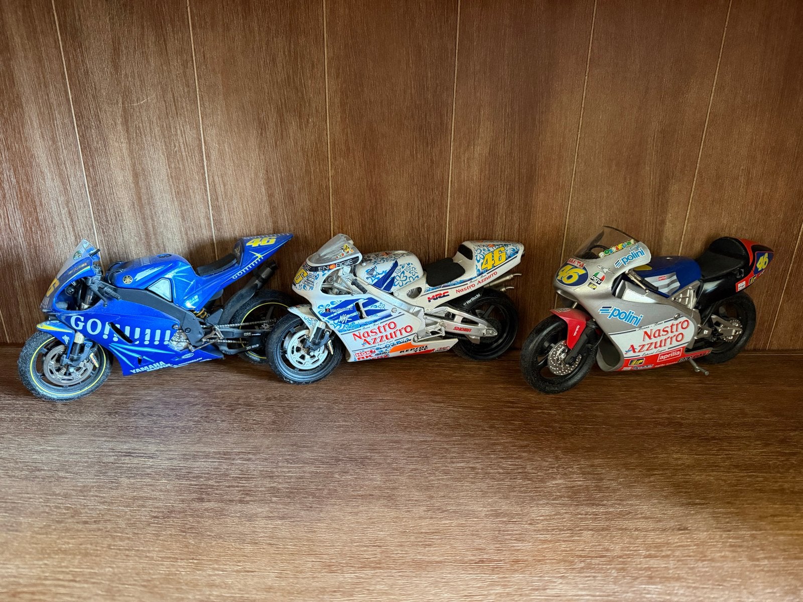 Set van 3 Valentino Rossi modelmotoren groot, Overige merken, Gebruikt, 1:32 tot 1:50, Overige typen