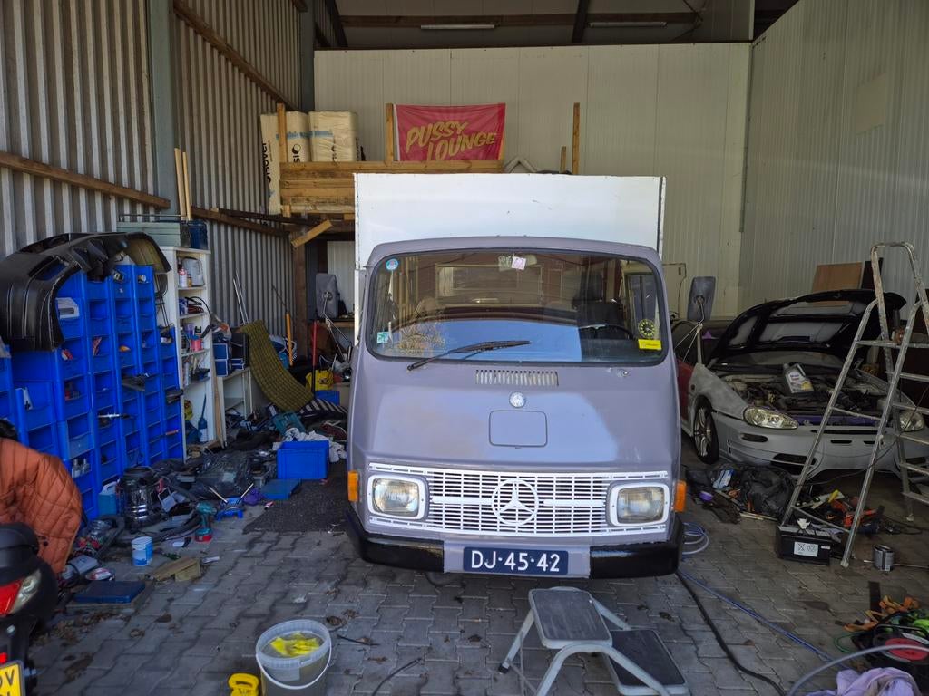 Hanomag henschel mercedes 2.2d apk belasting vrij!, Caravans en Kamperen, Campers, Bedrijf, Buscamper of Camperbus, Mercedes-Benz
