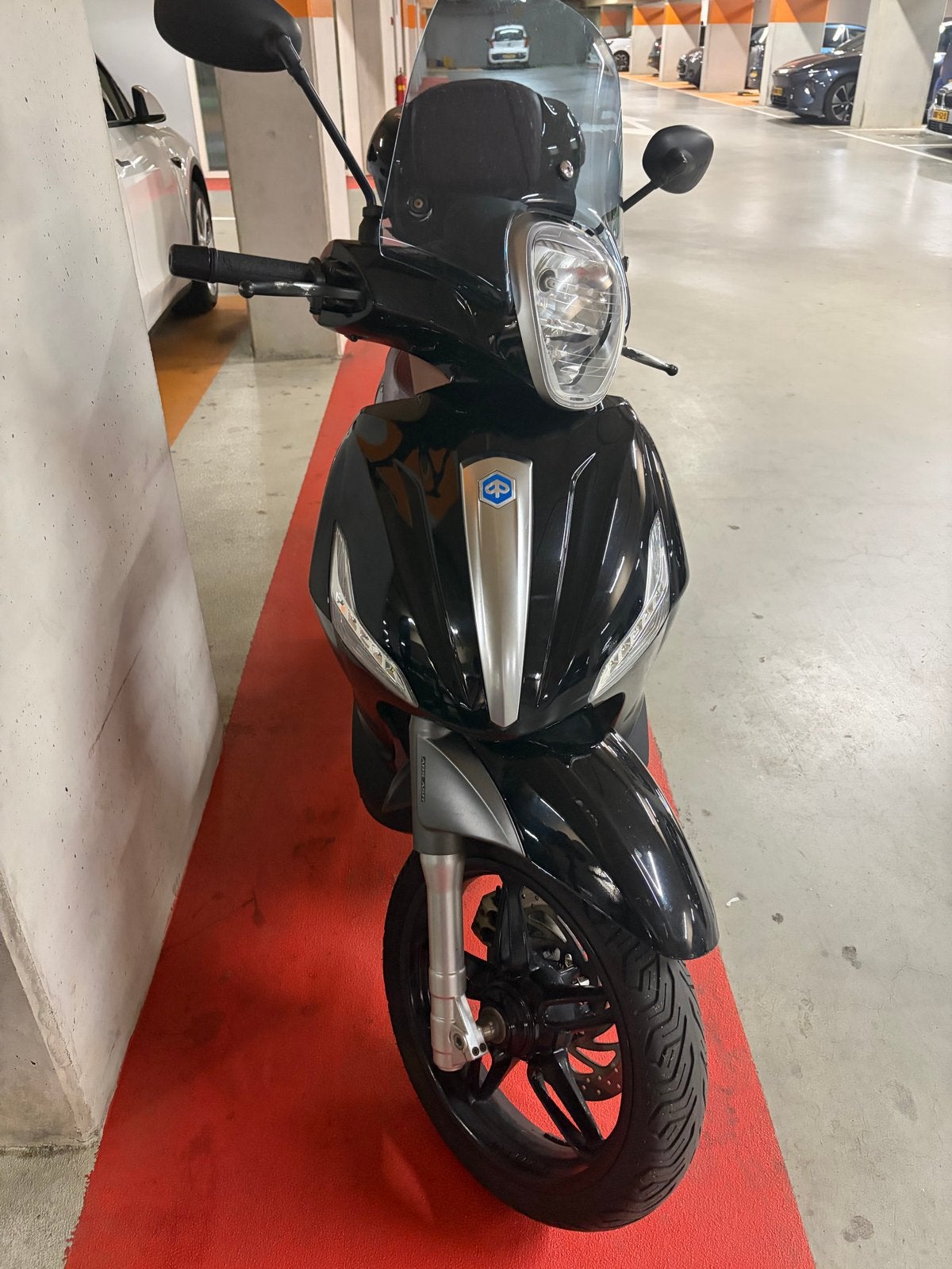 Piaggio Beverly 350 uit 2017 - Compleet uitgerust, Ophalen, Gebruikt, Overige modellen, Benzine