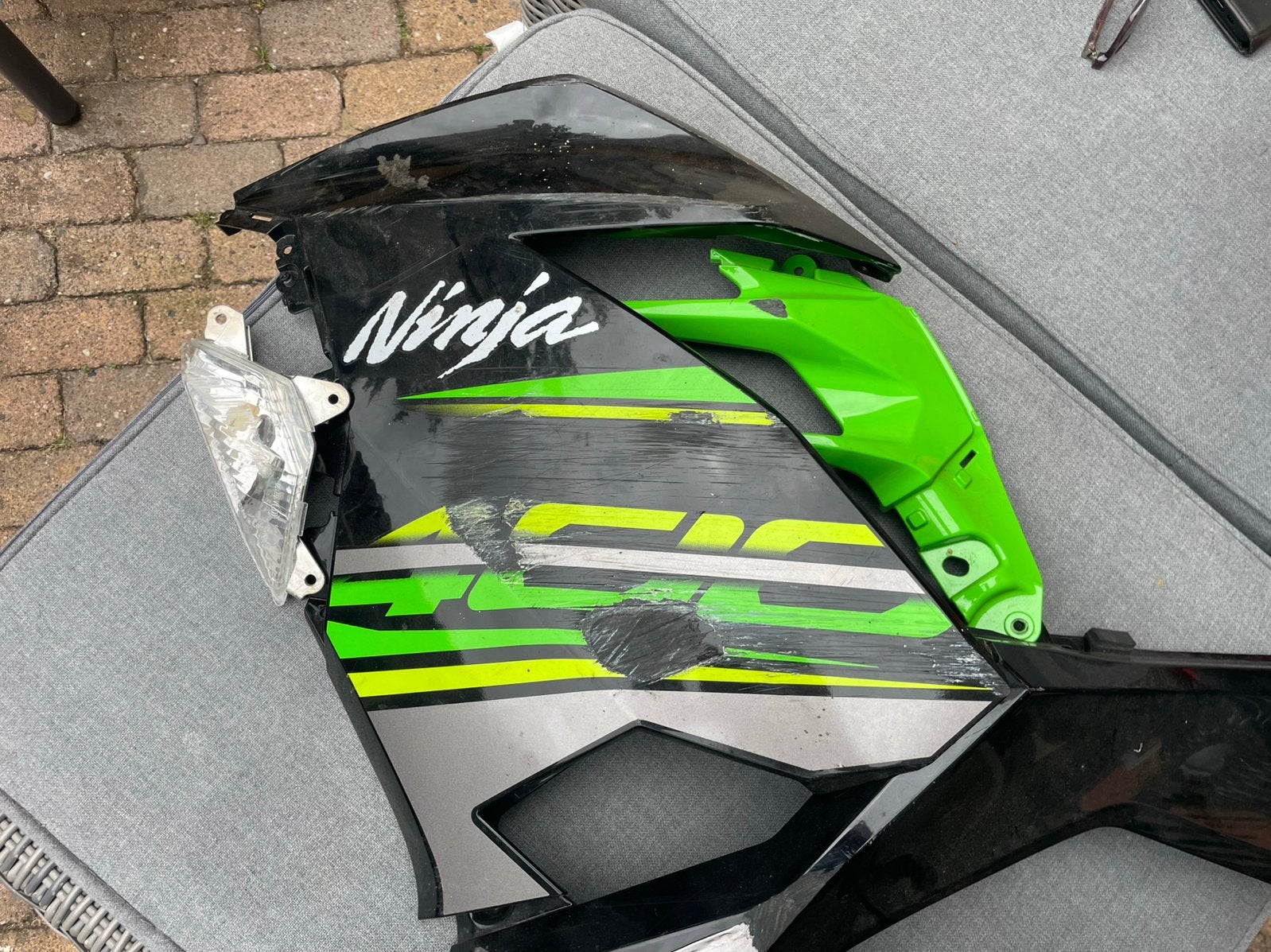 Kappen Kawasaki Ninja 400, Motoren, Ophalen, Gebruikt