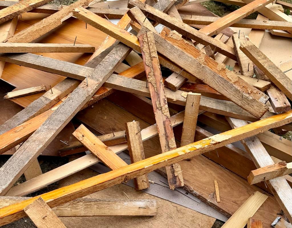Gratis af te halen brandhout - schroothout - kachelhout, Tuin en Terras, 6 m³ of meer, Ophalen