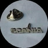 SCANIA truck pin, chroom open, Verzenden, Zo goed als nieuw, Transport, Speldje of Pin
