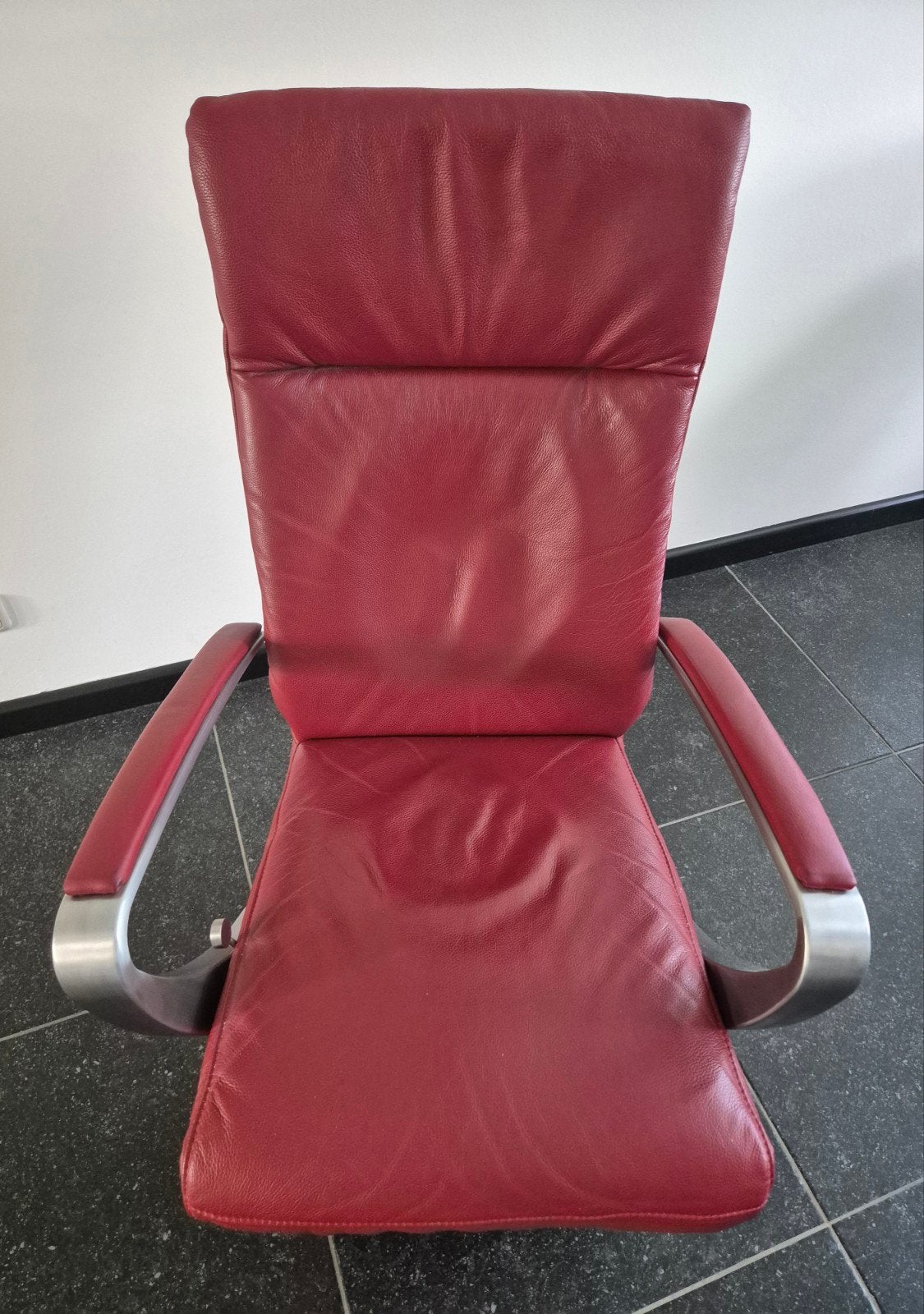 Mooie rood leren Himolla relaxstoel, Ophalen, Gebruikt, Minder dan 75 cm, Leer
