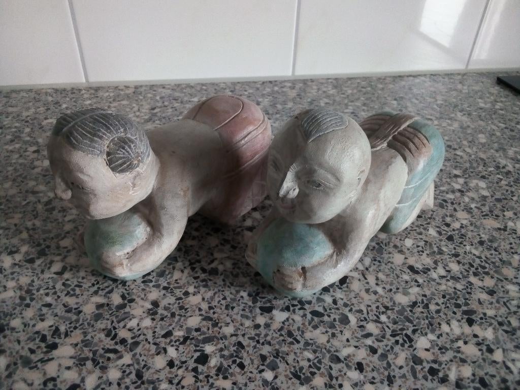 Houtsnijwerk Oosters baby meisje en jongetje, Antiek en Kunst, Ophalen of Verzenden
