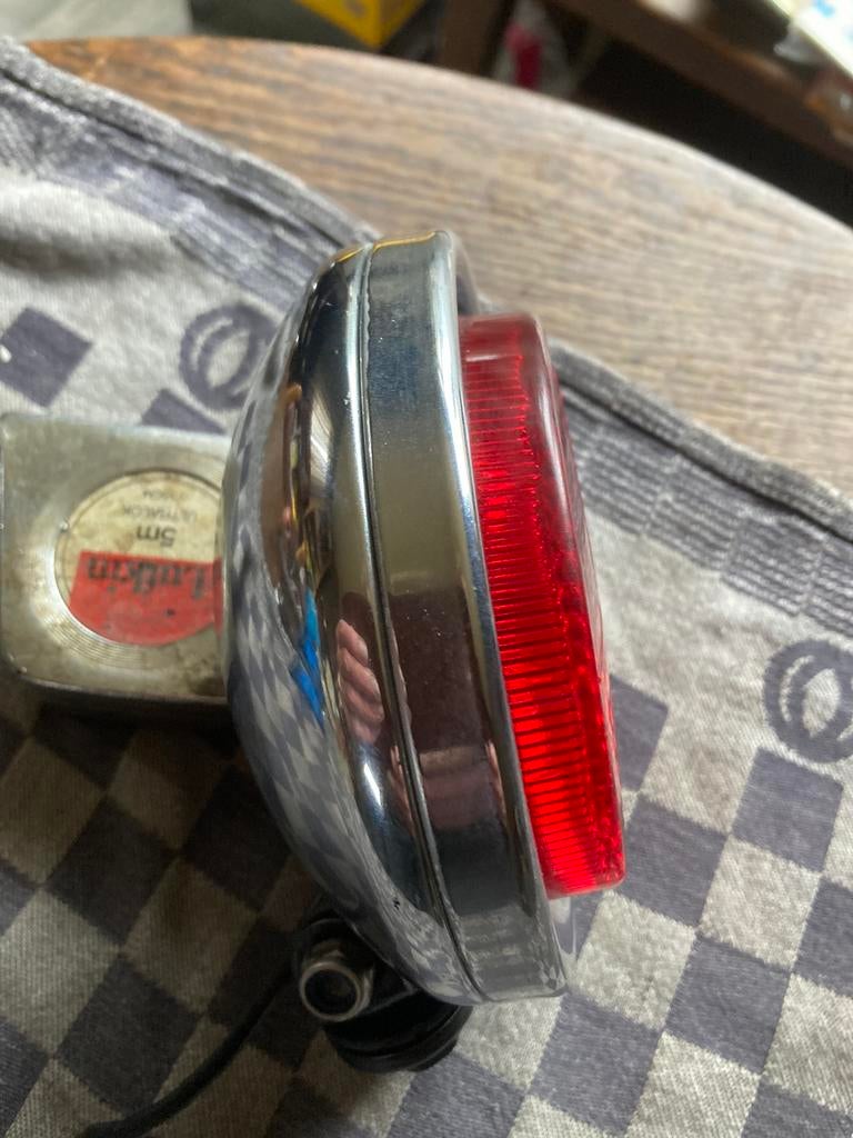 Oldtimer 1 Rode mistlamp merk Hassia, Auto-onderdelen, Verlichting, Ophalen of Verzenden