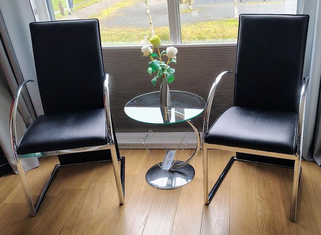 Stoelen en glazen tafeltje, Huis en Inrichting, Stoelen, Ophalen, Gebruikt, Twee, Zwart