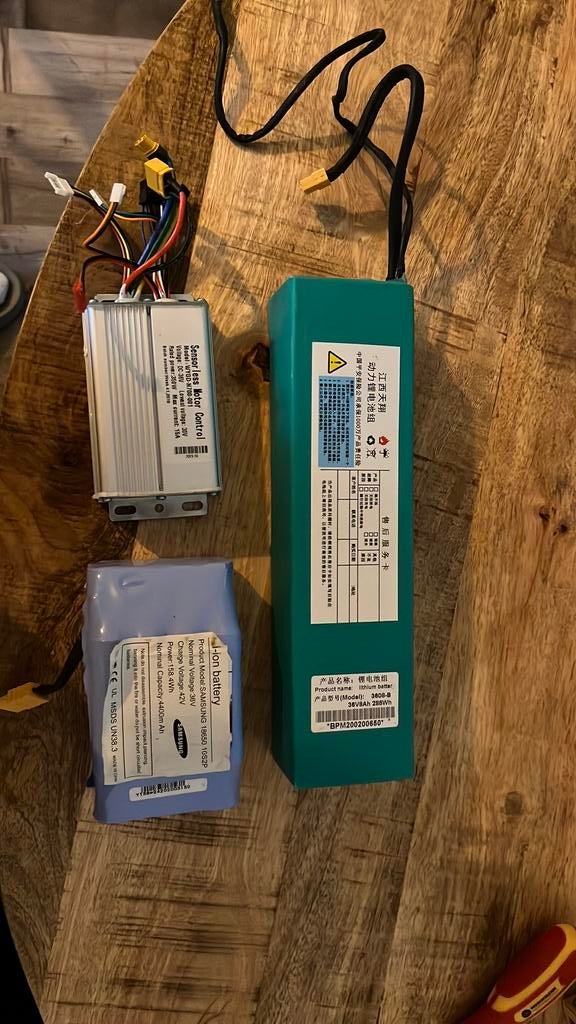 Moovway step accu’s en een controller, Ophalen of Verzenden, Zo goed als nieuw