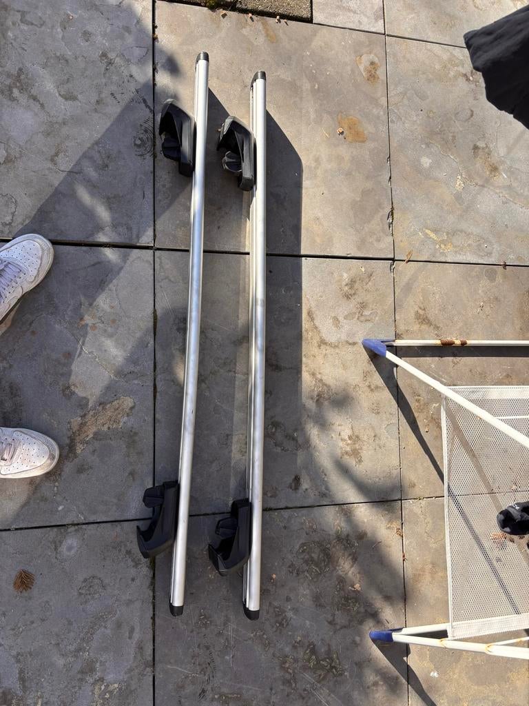 Thule 7104 Evo Raised clamps, Auto diversen, Dakdragers, Ophalen, Zo goed als nieuw
