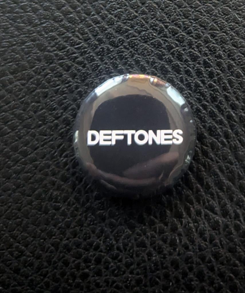 Deftones Band Button Speld Pin - Zwart/Wit, Ophalen of Verzenden, Nieuw
