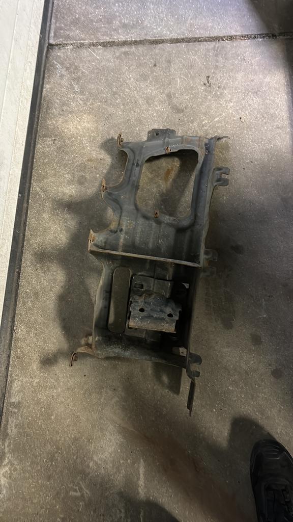 Bumper steun Dodge ram 1500 2009 / 2013, Ophalen, Voor, Nieuw, Dodge