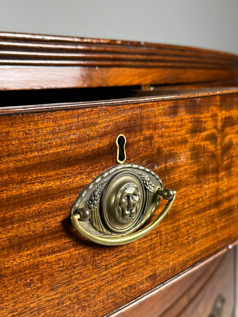 Mahonie Bowfront commode 19e eeuw, Ophalen, Zo goed als nieuw, 25 tot 50 cm, Minder dan 100 cm