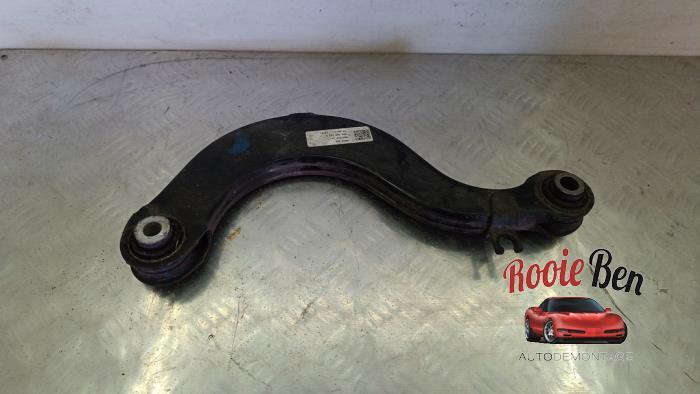 Draagarm links-achter van een Volkswagen Golf, Gebruikt, -, Volkswagen, -