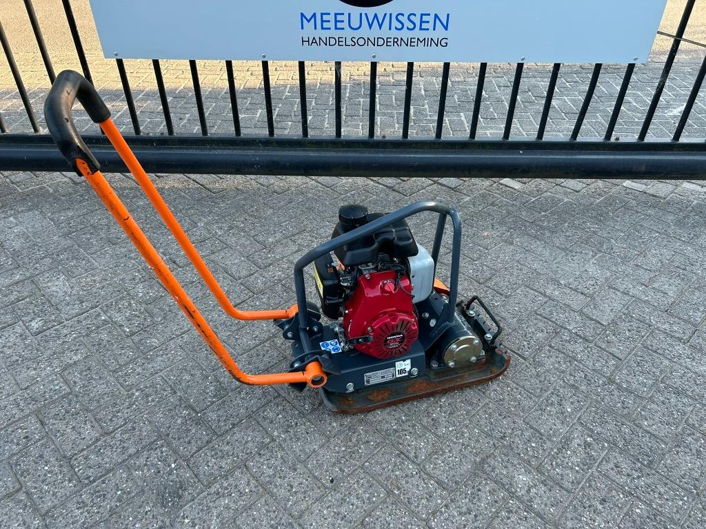 Belle Altrad LC3228 benzine trilplaat 1100KG slagkracht, Ophalen, Gebruikt, Overige soorten, Altrad