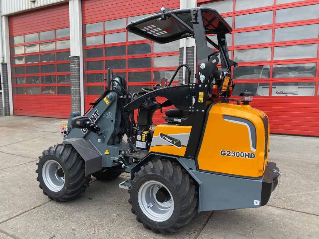 Giant G2300 HD shovel / minishovel, Ophalen of Verzenden, Wiellader of Shovel