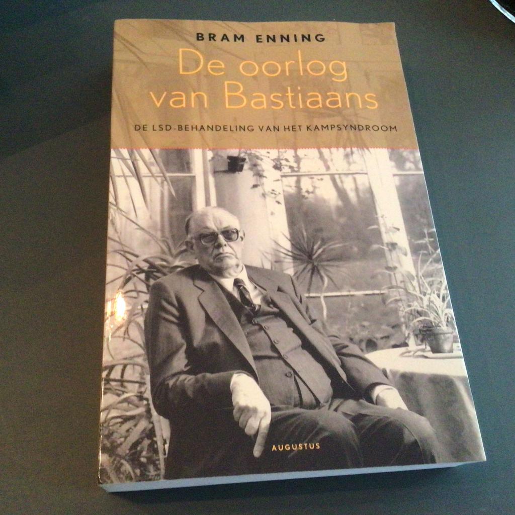 Bram Enning - De oorlog van Bastiaans, Ophalen of Verzenden, Zo goed als nieuw, Bram Enning