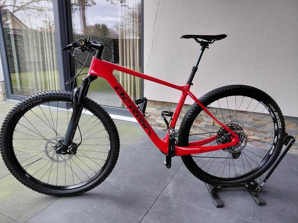 BERRIA BRAVO CARBON Maat M - 2024, Fietsen en Brommers, Fietsen | Mountainbikes en ATB, Gebruikt, Hardtail, Heren, 49 tot 53 cm