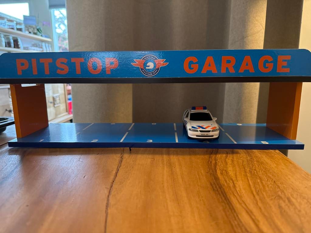 Houten Pitstop Garage voor Peuters en Kleuters, Ophalen, Gebruikt, Jongen of Meisje