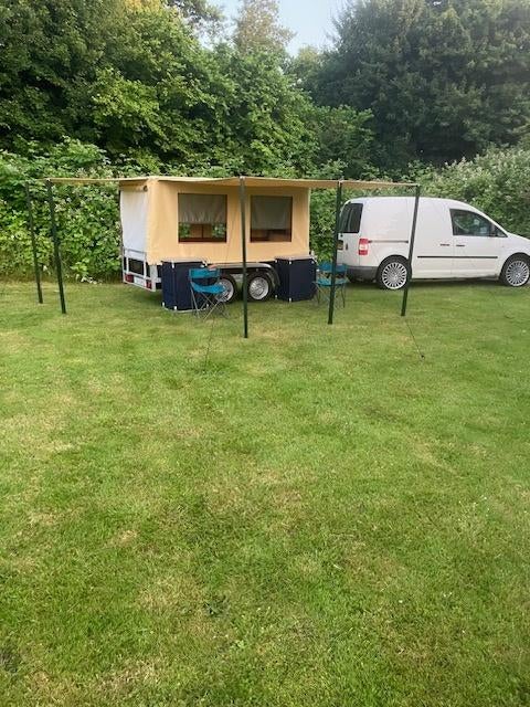 Mini caravan, Caravans en Kamperen, Ophalen, Zo goed als nieuw