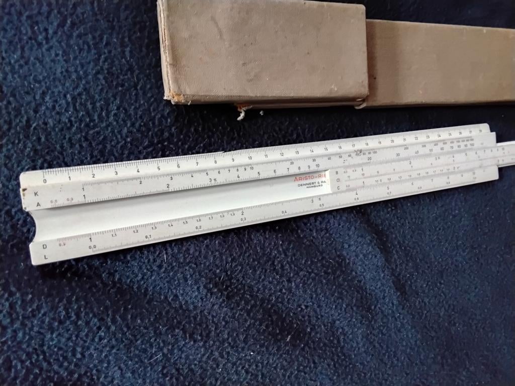 REKENLINIAAL VINTAGE v Delingen/Worteltrekking trigometisch, Ophalen of Verzenden