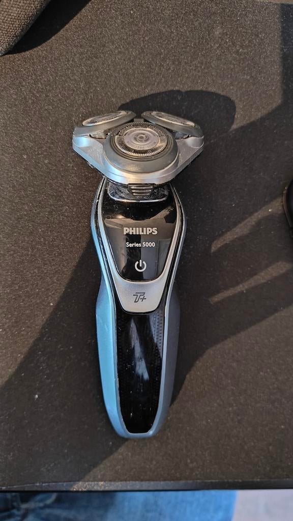 Philips Series 5000 Scheerapparaat - Gebruikt, Ophalen of Verzenden, Zo goed als nieuw, Scheren en Epileren
