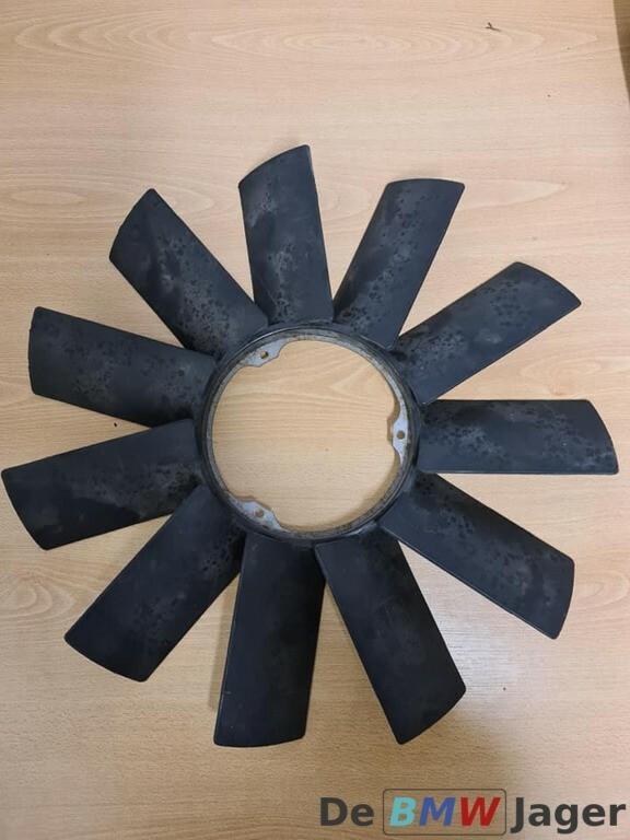 Koelventilator -vin BMW E31 E32 E34 E38 E39 11521712110, Gebruikt, Ophalen of Verzenden, BMW
