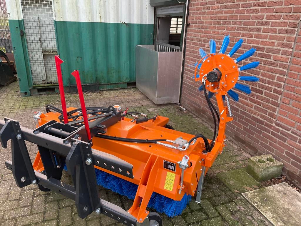 Veegmachine veegbezem rolbezem passend aan giant weideman ed, Zakelijke goederen, Machines en Bouw | Tuin, Park en Bosbouw, Overige typen