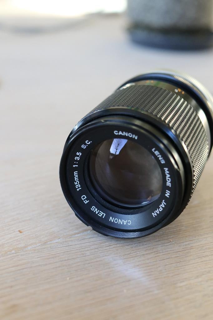 Canon FD 135mm 3.5 objectief, Ophalen of Verzenden, Zo goed als nieuw, Telelens