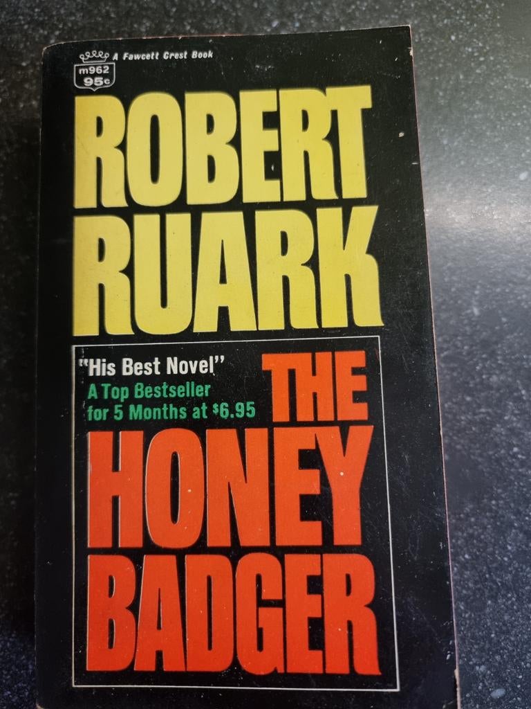 Robert Ruark - The Honey Badger - Fawcett Crest Book, Ophalen of Verzenden, Gelezen, Robert Ruark, Amerika