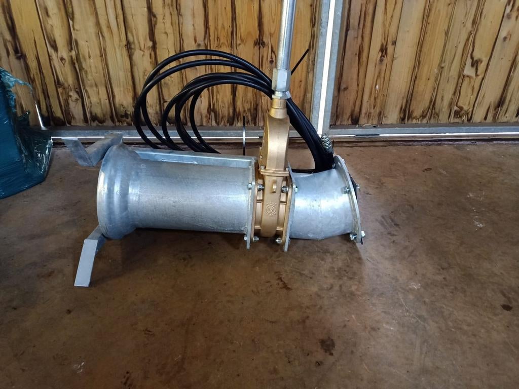 Foto 4 van slangaansluiter slang koppel systeem mesttank koppeling
